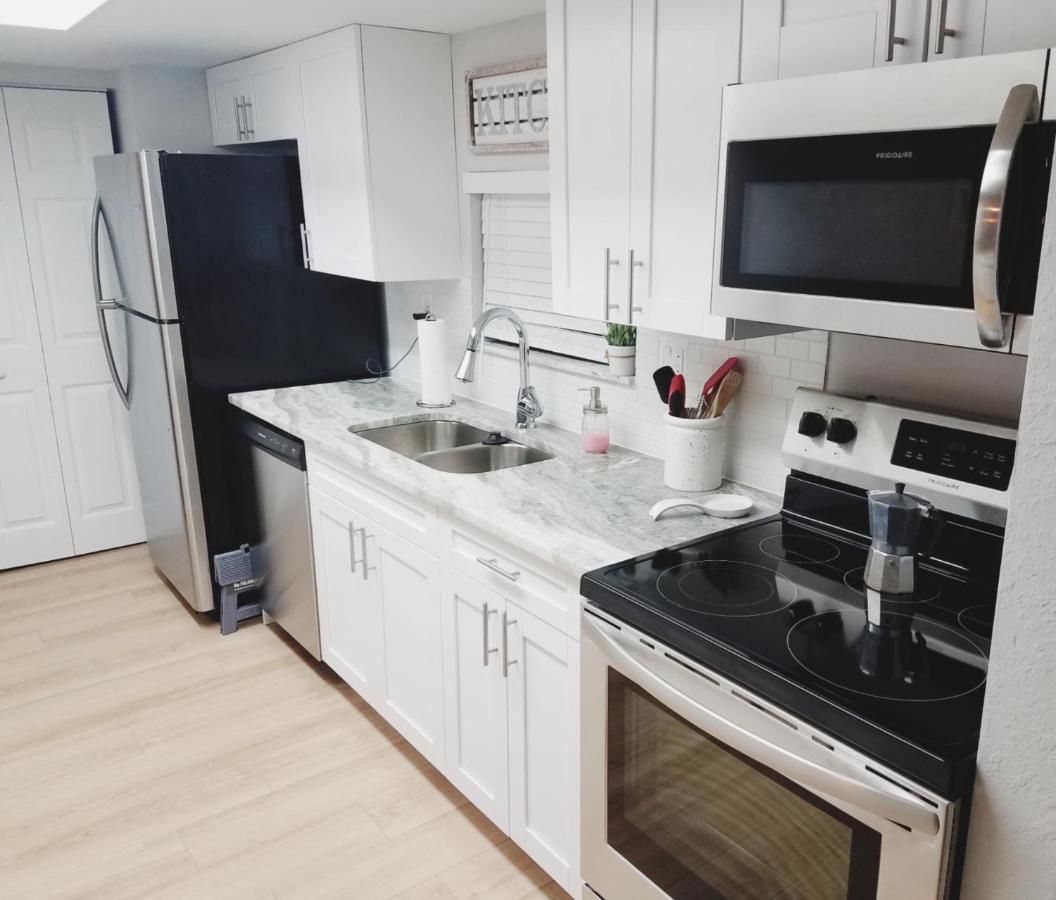 Apartmán Cozy 3 Bed 2.5 Bath Located Near Busch Gardens Tampa Exteriér fotografie